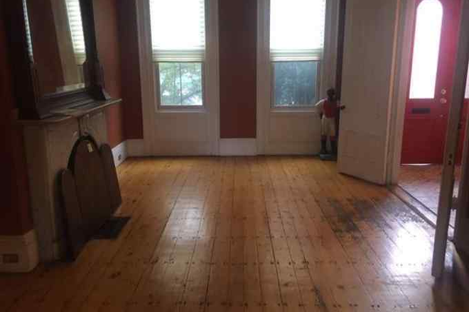 living - NO fee !Fantastic location! spacious, charming, multi level, , parking, laundry Townhome