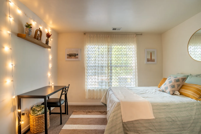 Bedroom - Latitude 49 Apartments