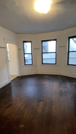 Living room - Washington Sq Apartments