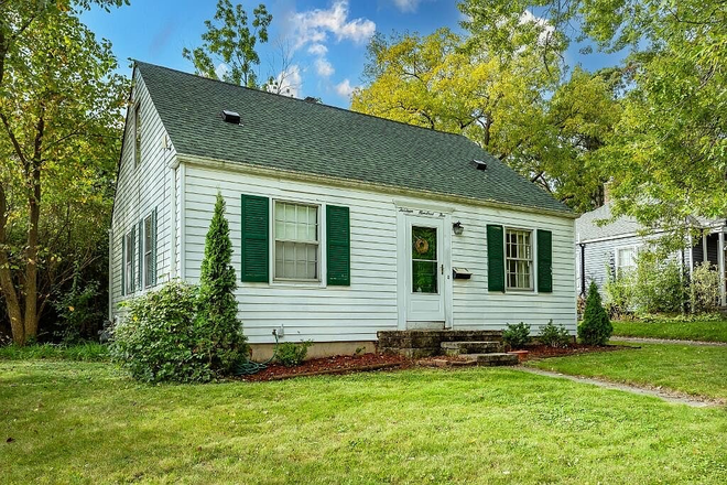 Outside Street View - 4 Bed House Available for Rent