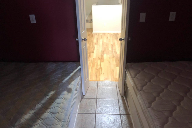 Bedroom, looking into common area - Upstairs room in The Highlands, close to campus House