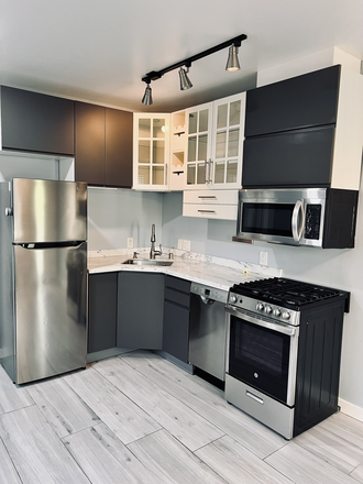Welcome home! - Modern 1bed/1bath private ADU with laundry (Albany/N Berkeley):15 min bus to UCB, 30 min BART to SF Apartments
