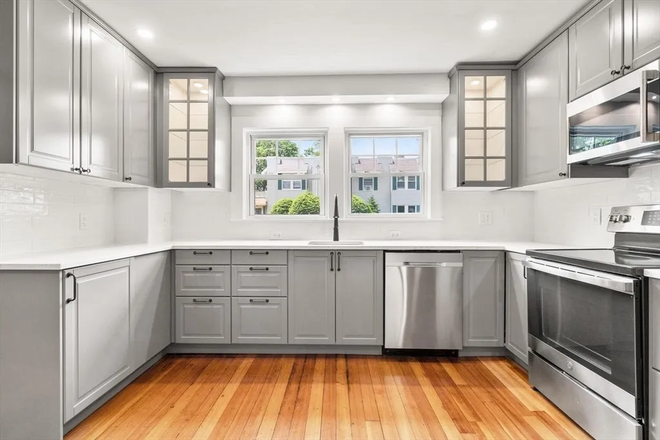 Kitchen - 2023 Renovated Apartment walking distance to commuter rail, Newtonville,Nonantum, off street parking