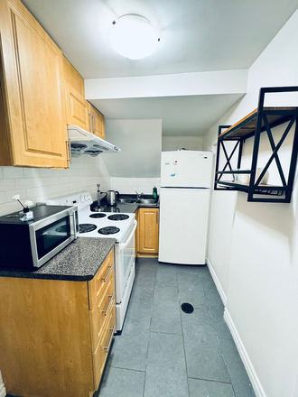 kitchen - 3 bedroom furnished unit for rent