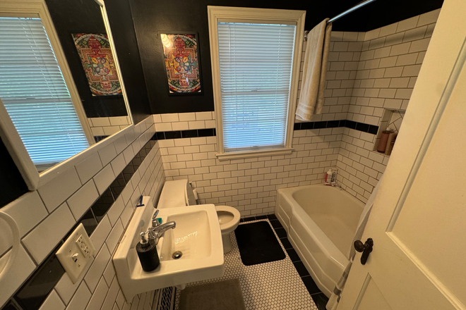 Bathroom - FOR RENT: Room Near UI Campus (Fully Furnished) House