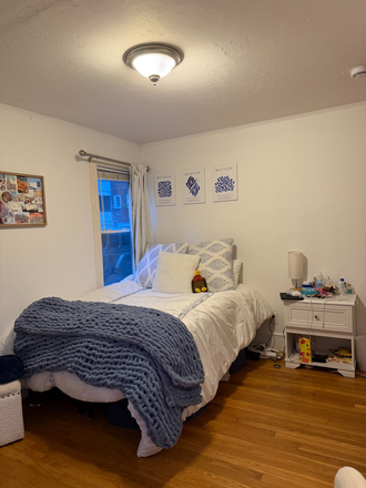 Bedroom up for sublet - Room Available for Spring Semester 2027!! 15 Kirkwood Rd, right near BC