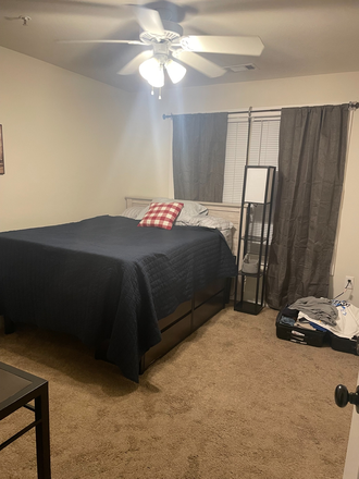 Room being sublet - RedPoint Oxford Unit 76 Townhome