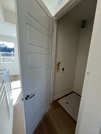 linen closet - 3Roots Stellar Townhome
