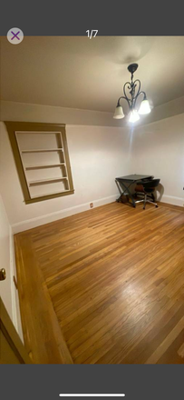 Bedroom - Great Room In Berkeley Craftsman House close to UC