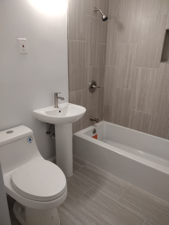 Bathroom 1 - 2 BR/2BA Decatur Condo for rent very close to Emory and CDC