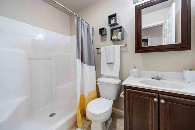 Bathroom - Lease Transfer Apartments