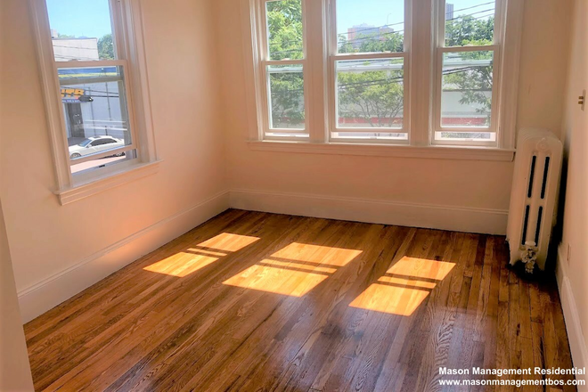 Bedroom - September 1! Great deal on a lower Allston 5 bed! Apartments