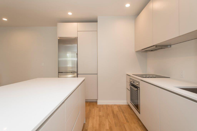 1 - SEPT 2026 – Somerville 1 Bed with Office, Heat & Hot Water Included, Cats Welcome! No Broker Fees! Apartments