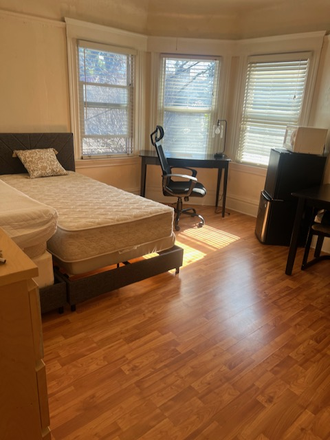Room - Walking to UCB large wooded floor Room/ Furnished/Includes All Util+HSI/ rent $1495 Apartments