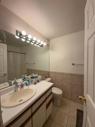 bathroom - South Boulder Circle Apartments