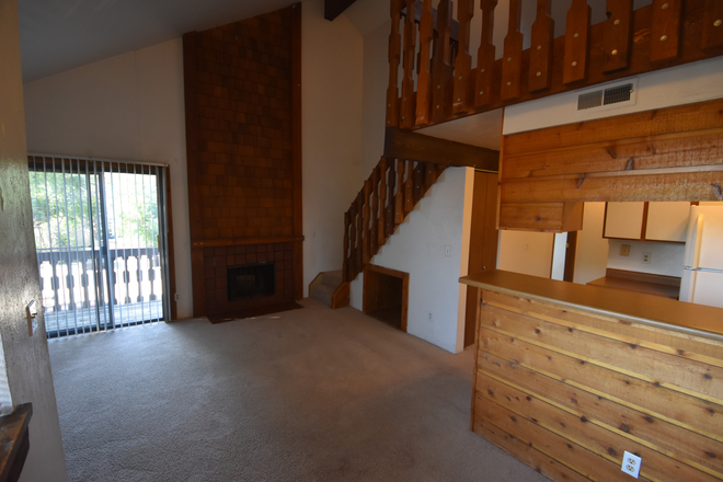 1742 Walnut #6 - 1742 Walnut St. (1BR/ 1BA) Apartments