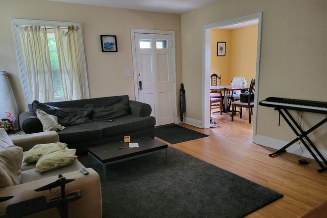 Living Room into dining area - furnished - Room in House, Old Town College Park