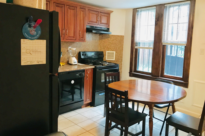 Kitchen - Available September 1st, 2026! Beautiful SUNNY FULLY FURNISHED near Northeastern House