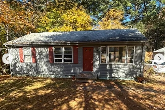 front view - 110 Logtown Rd House