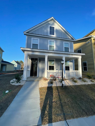 Outside - Private Bedroom for rent at a 3b/2.5bath house