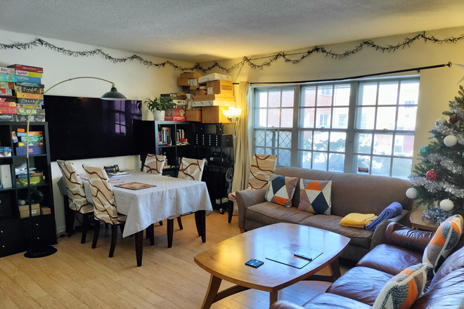 Common Area - Summer Sublet Starting from May 1st