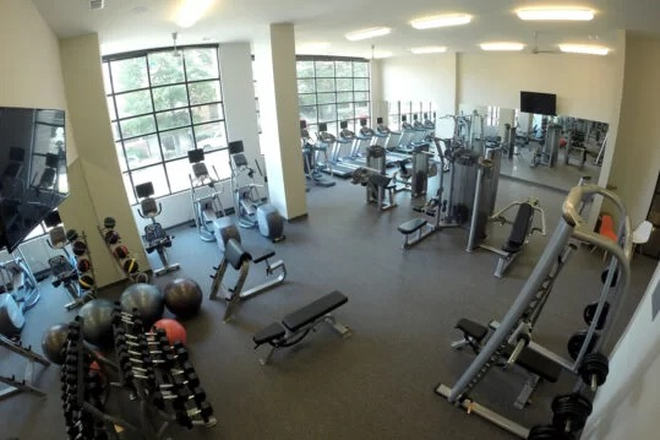 Gym - The Knox 4x4 Relet