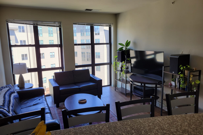 Living Room - The Varsity College Park