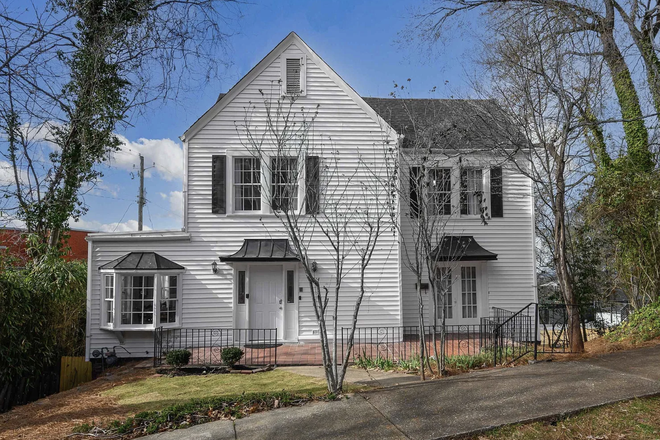 Outside - Spacious Home in Downtown Birmingham