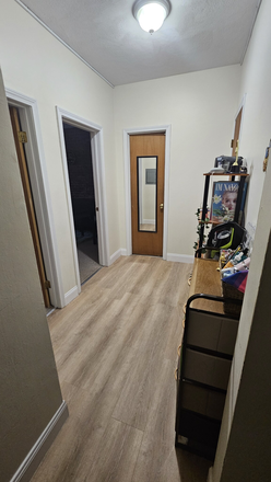 Hallway - Versatile 1-bed split in Fenway! Laundry on Site! Apartments