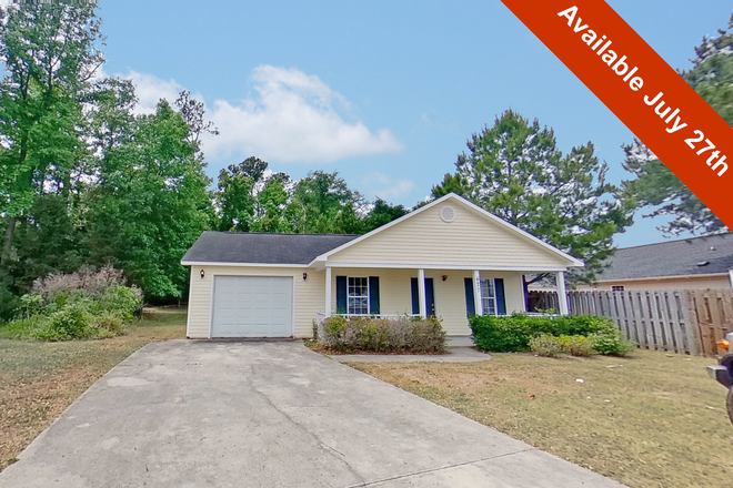 Front - 3 BD/2BA Home with Garage in Azalea Trace - Students Welcome