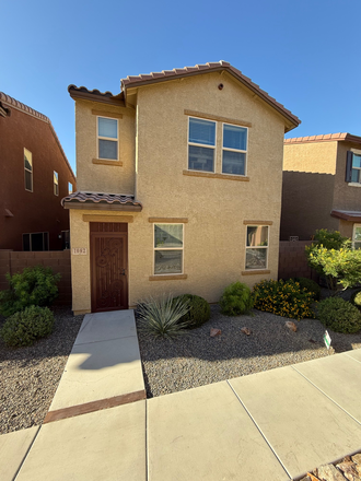 Outside view - Room for let close to campus