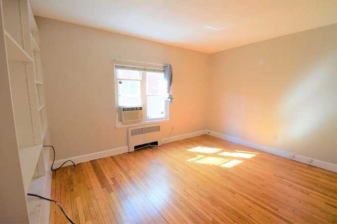 Bedroom for Sublet - **SPRING 2027 SUBLET** at 9 Undine Rd, 4 Min Walk To Campus, Bedroom to yourself, 3 Male Housemates
