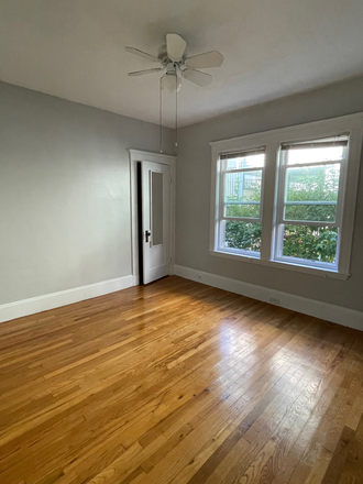 Bedroom - 38 George Street Medford Tufts University NO FEE Apartments