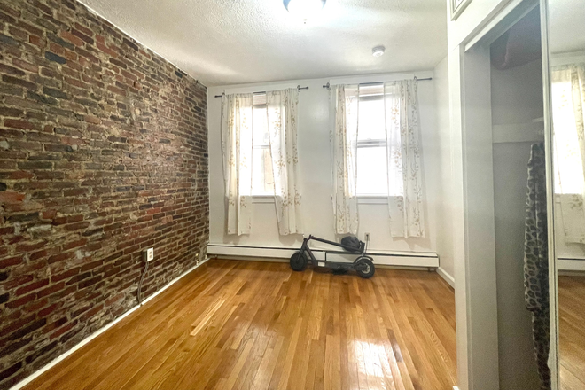 Living Space - Garden St 2 Bed Beacon Hill Apartments