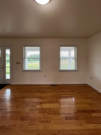 Kitchen - 100 North Maple Street House