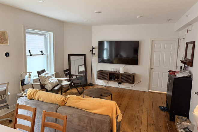 Living Room - Queen Room Summer Sublet (May 1 - Sept 1), Fully Furnished! (3bd, 1.5ba) Next to the Porter T Stop! Apartments