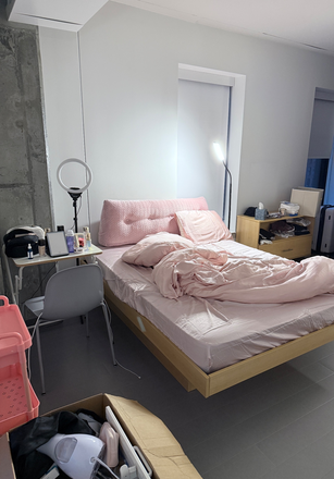 Bedroom - MIT Graduate Tower at Site 4 – Fully Furnished 1-Bedroom Apartment