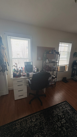 Desk and windows in bedroom - $1050 Largest Furnished Room Near Tufts | Summer 26 and/or Spring 27 Townhome