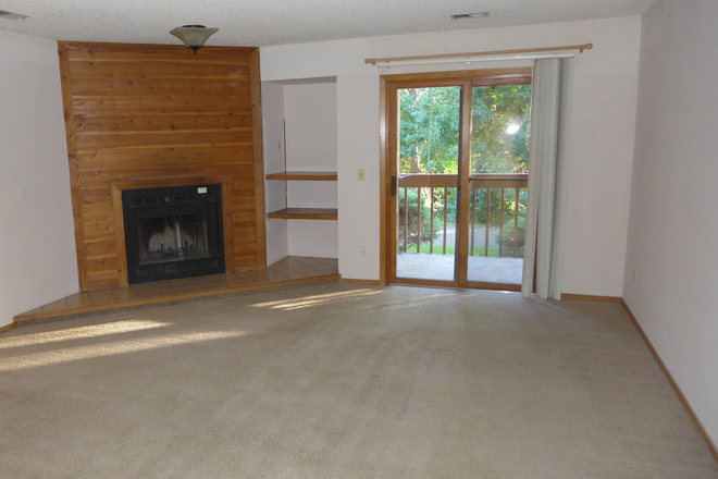 2 - AUGUST PRELEASING: 2880 Shadow Creek Dr #F108 Condo