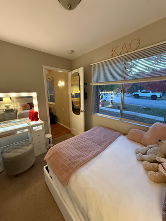 Bedroom - Fully Furnished Spring 2026 Sublease on the Hill, 918 13th Street Triplex