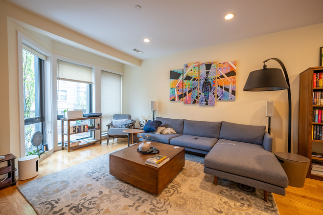 1 bed - 9 Miner St - [June 1st, 2026] Luxury 1bed/1bath in Kenmore Sq/ Fenway [Undergrads welcome] Apartments