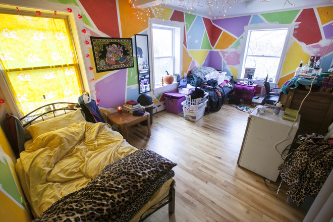 double bedroom - Phoenix Cooperative Housing House