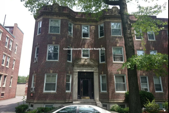 1 - Spacious 4-Bed, 2-Bath Condo-Quality Unit Prime Off-Campus Location!