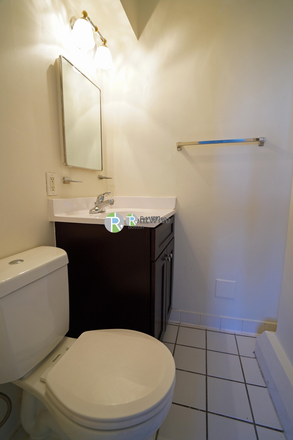 1 - 2 Month Free SEPT 2026-Gorgeous 2 bed on Amory, H/HW inc. NO FEE! Apartments