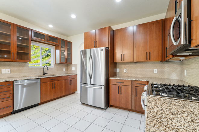 Kitchen with gas stone - Low Maintenance Updated Home!