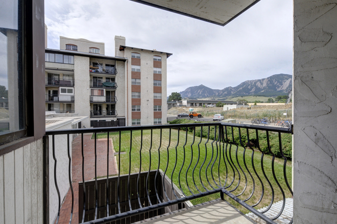 Balcony - Spanish Towers Only One 2 Bedroom Left! Apartments