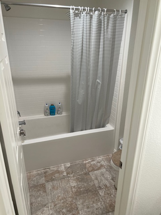 Bathroom - Quite place in UC-Riverside area House