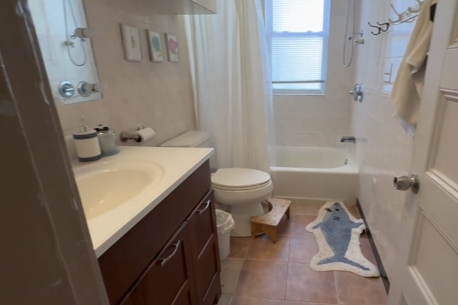 Bathroom - Apartment 3 min from JFK