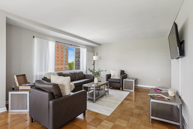 Living room layout - Social North Charles Apartments