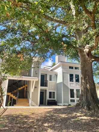 2nd Floor Condo at East Bridge Lofts - Unbeatable Location! Condo by the Bridge to Downtown & Beach